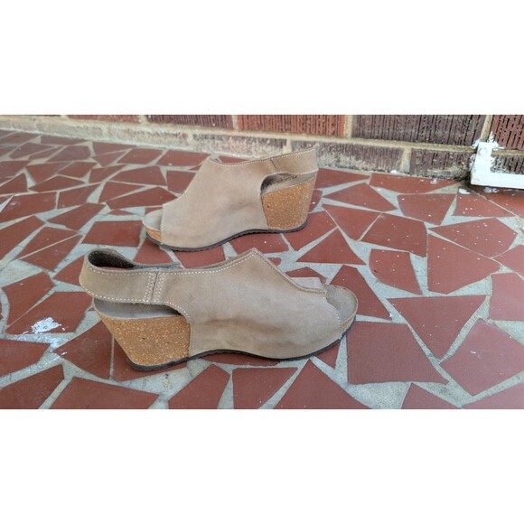 Bio-Gold Suede Wedge Peep Toe Slingback Sandals-Taupe-Sz 7.5 Made in Italy - Picture 3 of 11